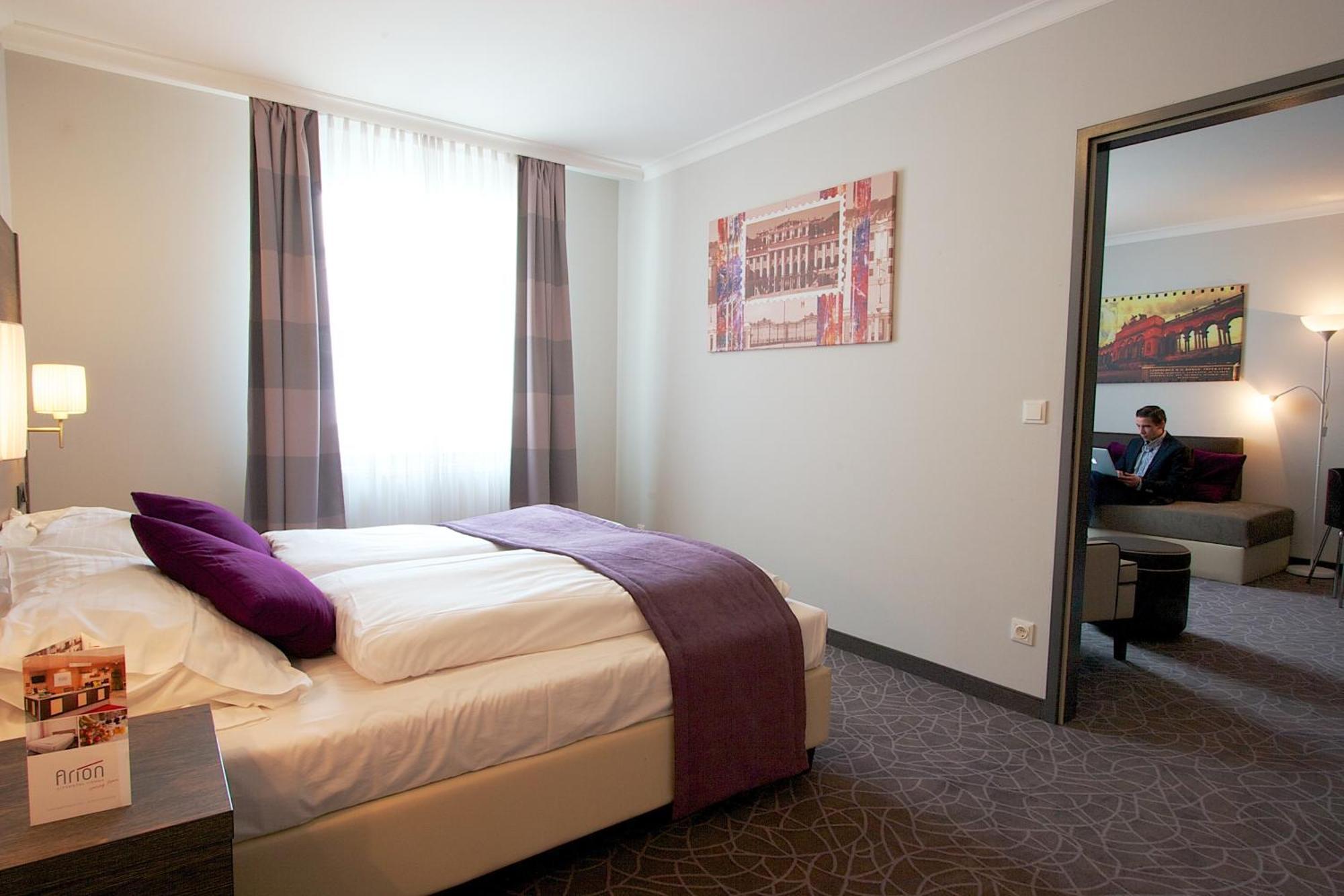 24Hours Apartment Hotel Vienna Esterno foto